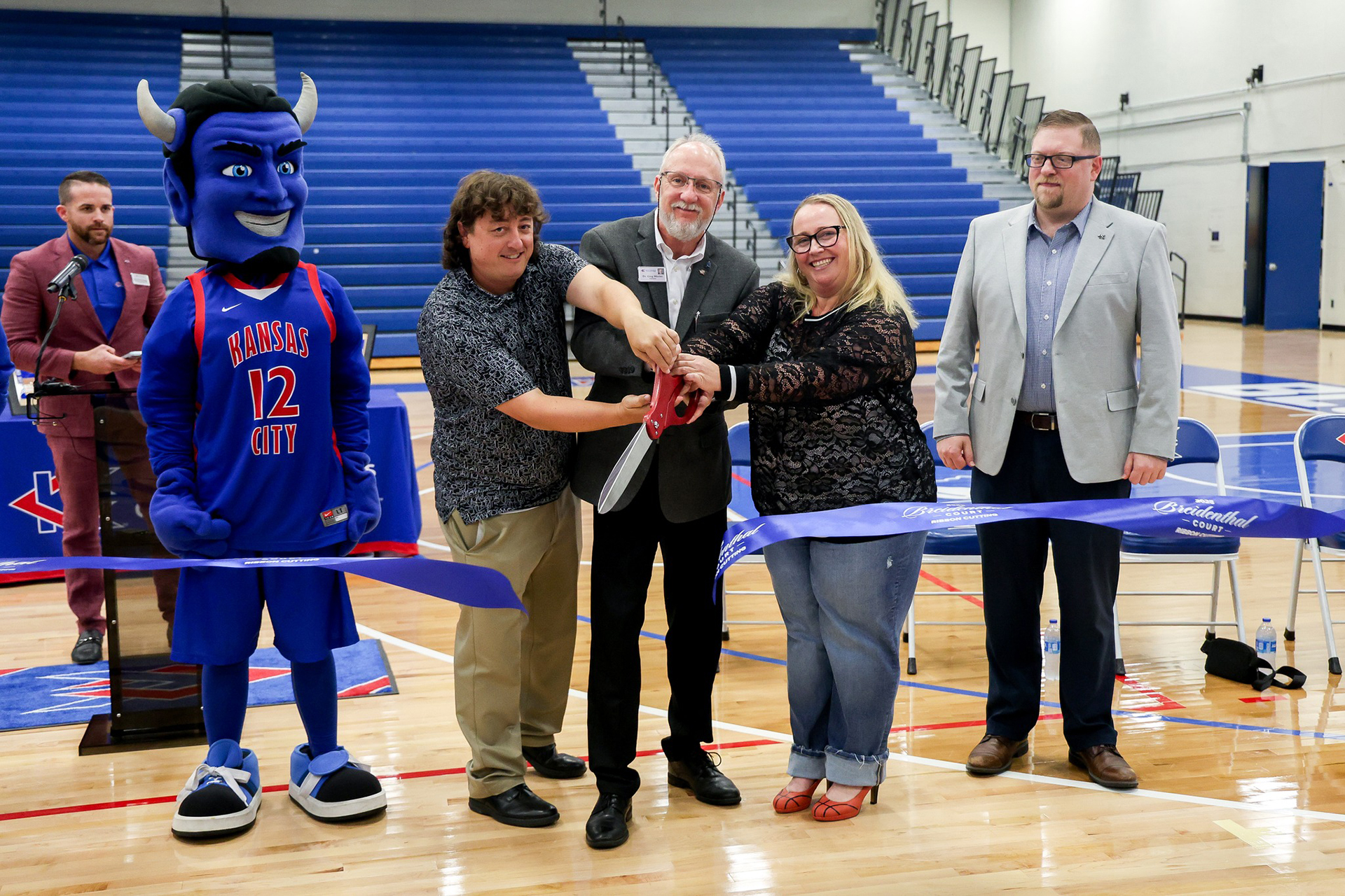 KCKCC Celebrates Coming Home with Dedication of Breidenthal Court